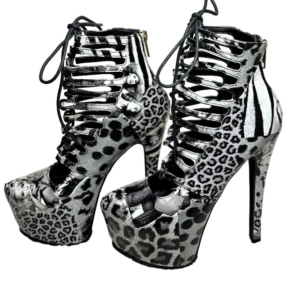 Privileged Platform Ankle Boots Animal Mag Print Lug Sole - Picture 2 of 15